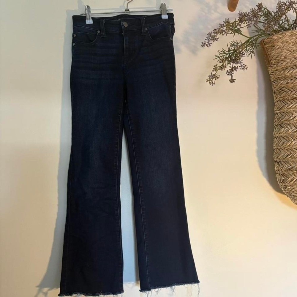 Liverpool Jeans Dark Wash High Rise Flare Raw Hem Stretch Denim 0/25